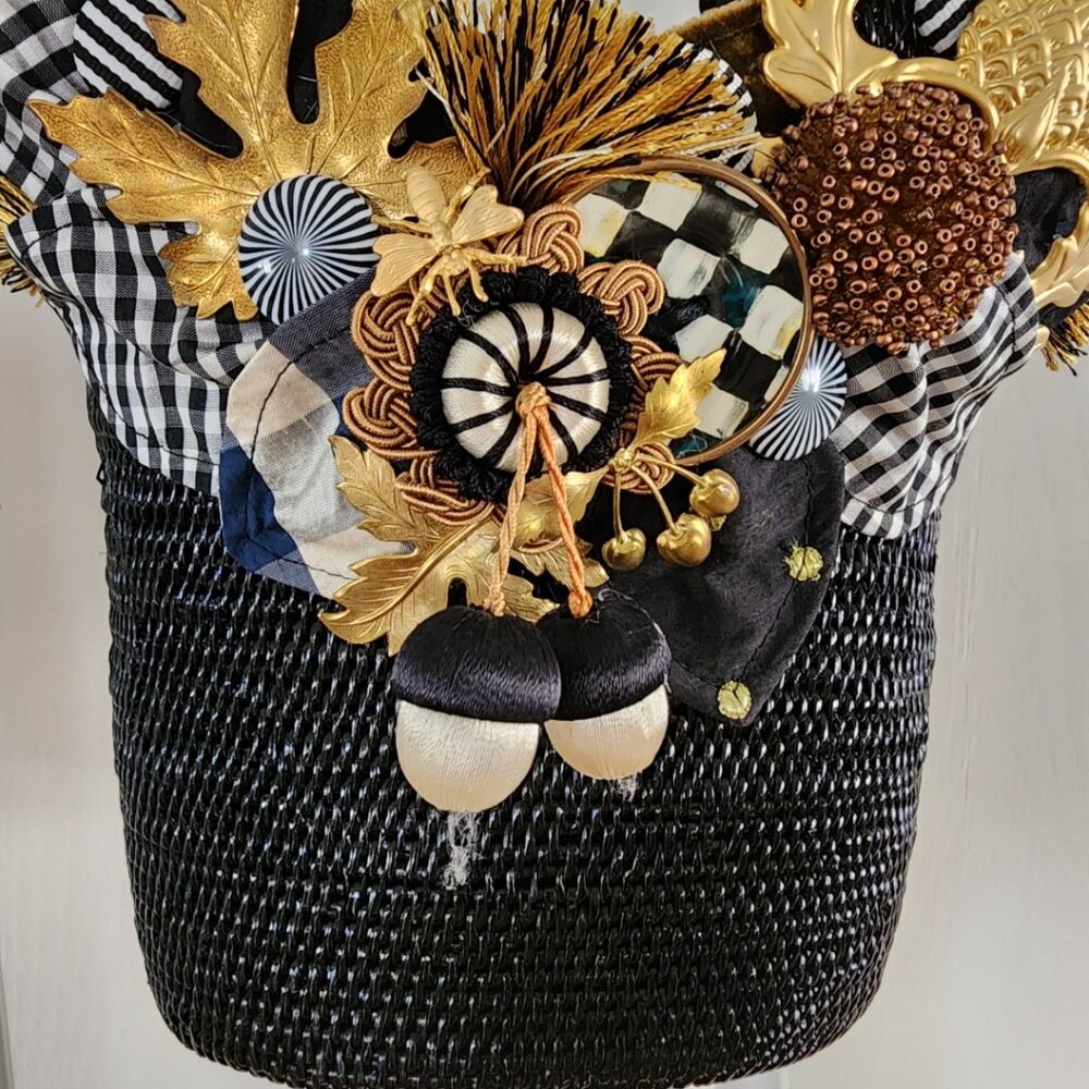 MACKENZIE-CHILDS 'DARK' BLACK HANDBAG WITH EMBELLISHMENTS - NEW